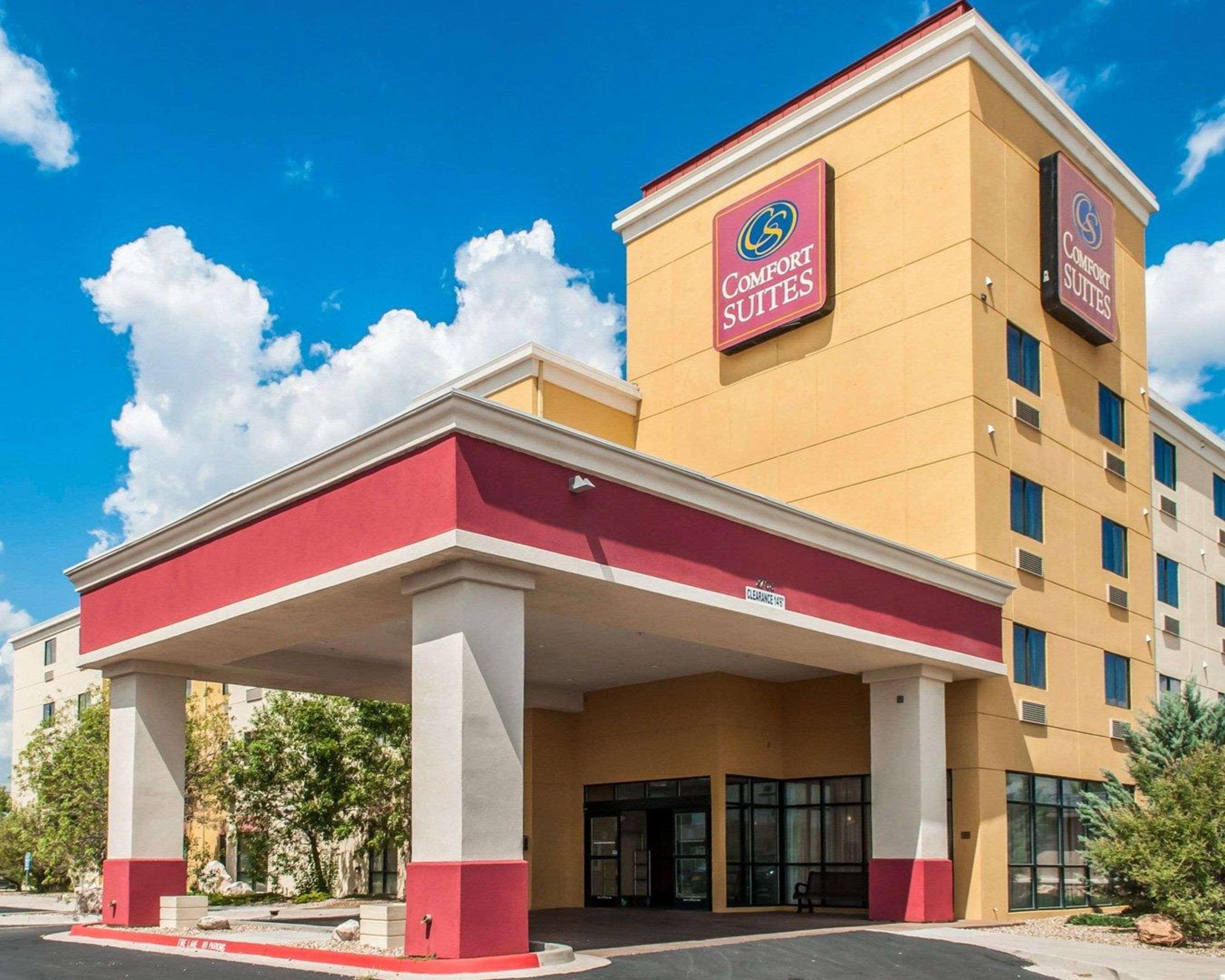 Comfort Suites Hobbs Exterior photo